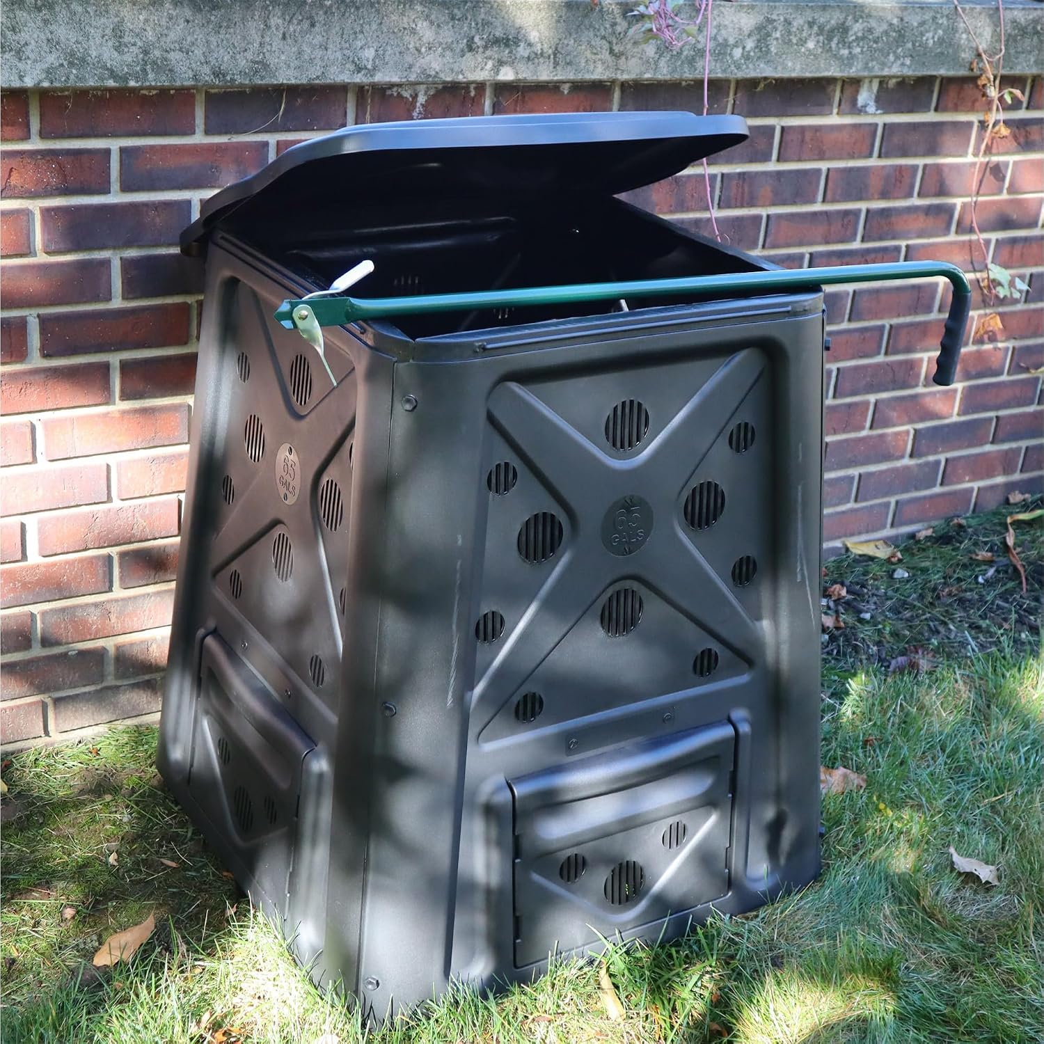 حاوية سماد خارجية من ريدمون بغ - مراجعة Compost Bin وسعره